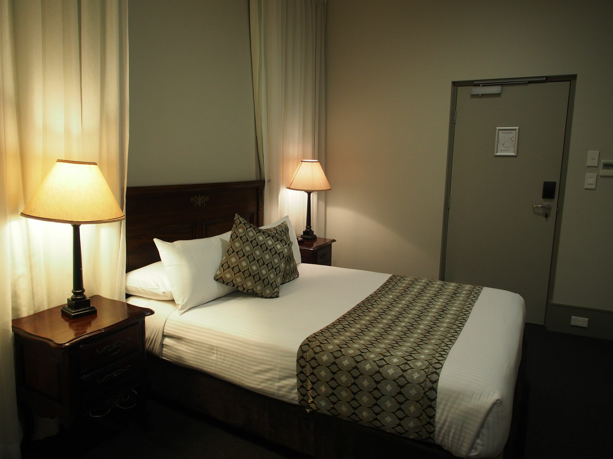 בונדי Hotel Bondi מראה חיצוני תמונה